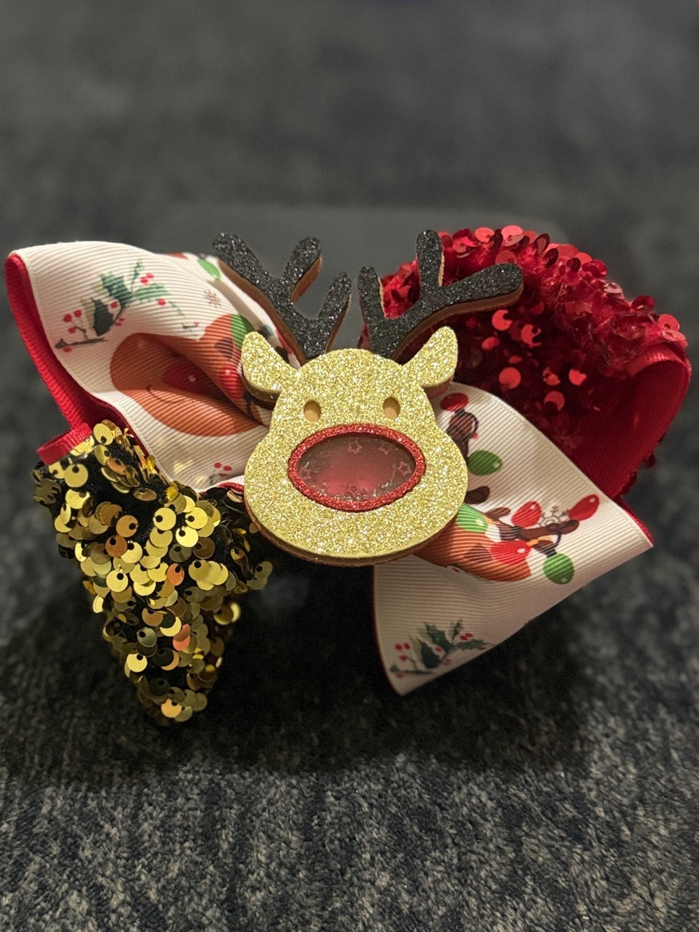 Festive Reindeer Sequin & Shakeable Round Beads Bow Hair Clip
